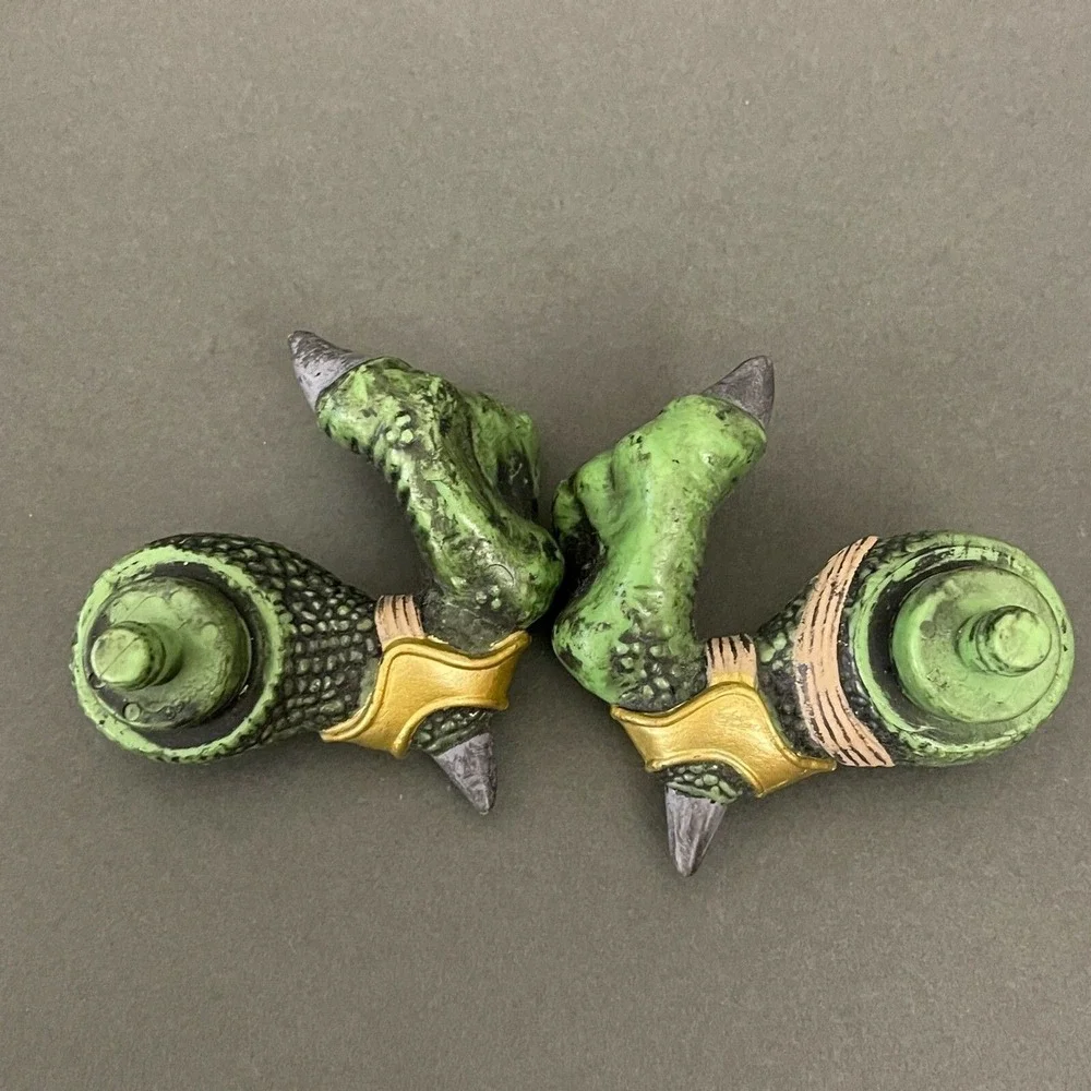 Mega Bloks Green Dragon Feet AS0988958 AS0988959 Replacement Add-on Pieces Parts